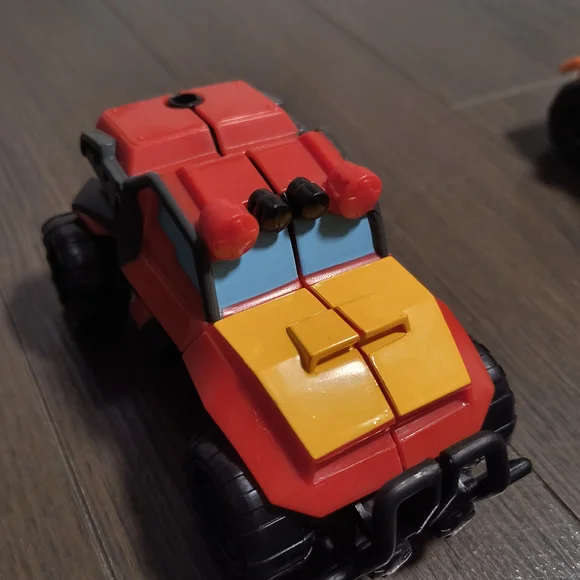 Colorful Transforming Toy Vehicle Set - Picture 3 of 11
